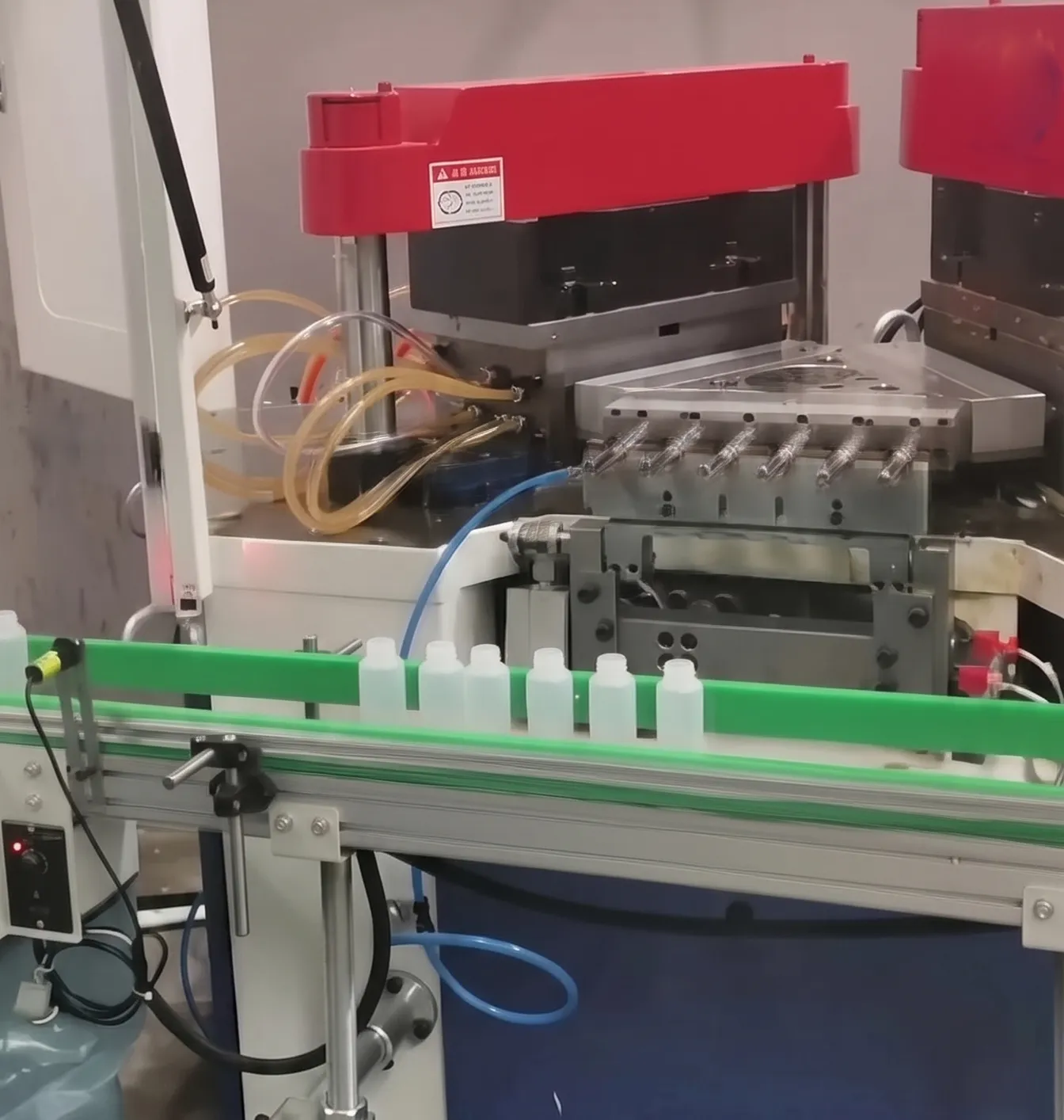 Injection Blow Molding Machine